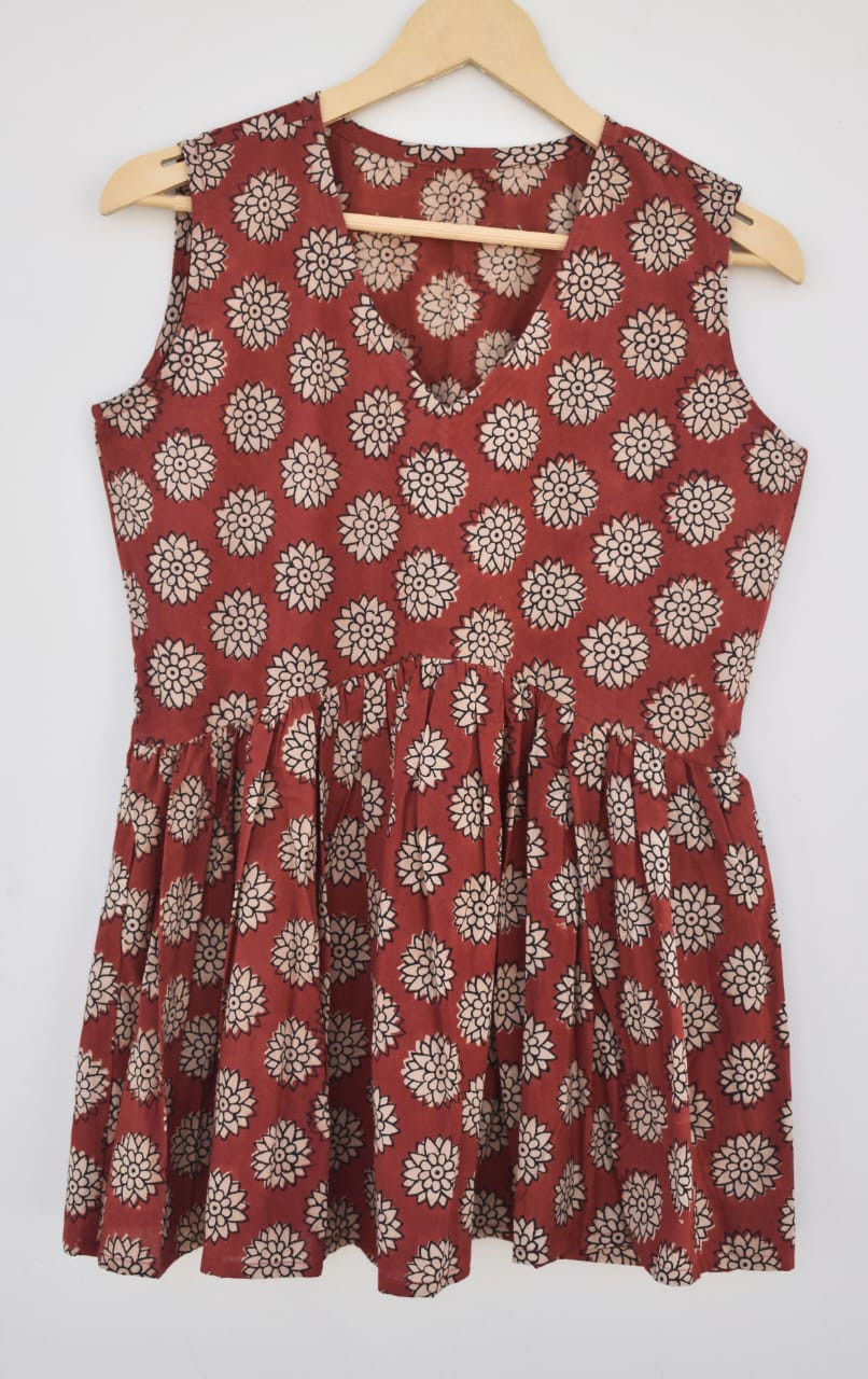 Dark red  beige Bagru  flower print big block peplum top