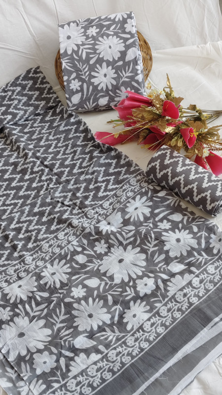 Unstitched cotton printed suits