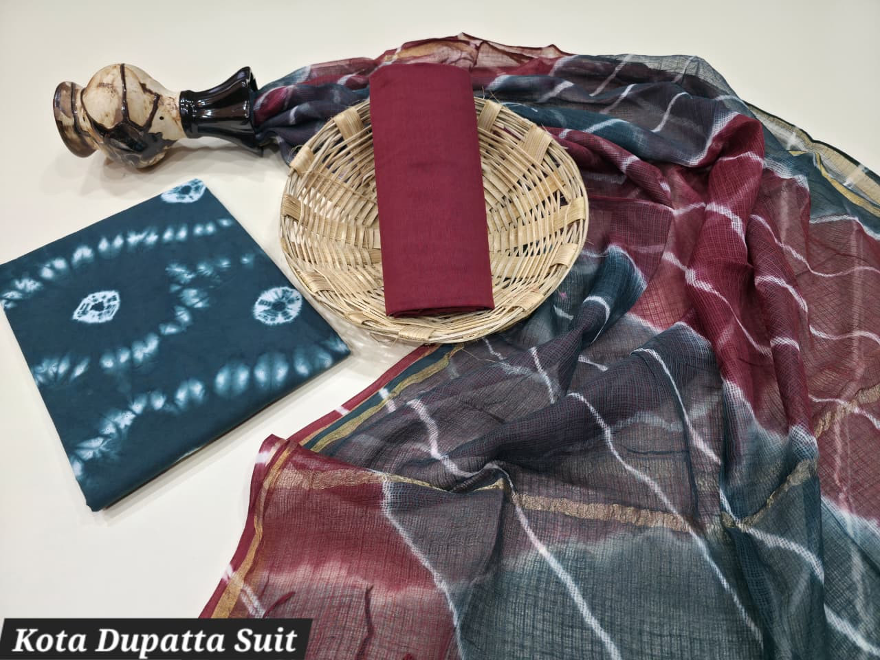 Maroon Green Cotton Kota Doria  unstitched suit Material for Suit Women 2.5 Mtr top and 2.5 Mtr Bottom and 2.5 Mtr Dupatta,